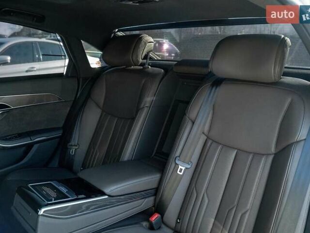 Белый Ауди А8, объемом двигателя 3 л и пробегом 93 тыс. км за 57500 $, фото 56 на Automoto.ua
