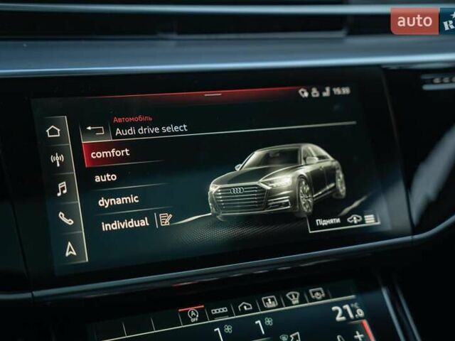 Белый Ауди А8, объемом двигателя 3 л и пробегом 93 тыс. км за 57500 $, фото 40 на Automoto.ua