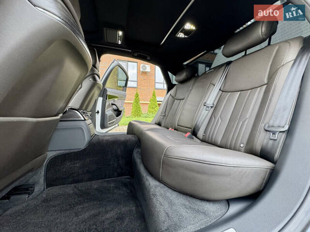 Белый Ауди А8, объемом двигателя 3 л и пробегом 92 тыс. км за 43000 $, фото 35 на Automoto.ua