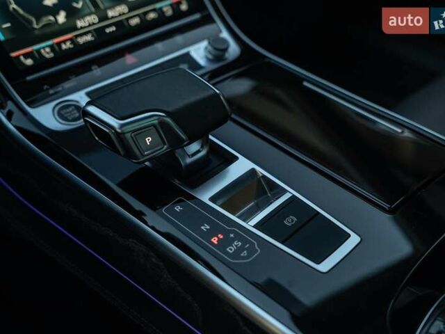 Белый Ауди А8, объемом двигателя 3 л и пробегом 93 тыс. км за 57500 $, фото 51 на Automoto.ua