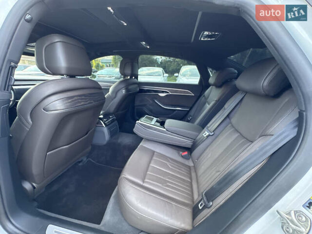Білий Ауді A8, об'ємом двигуна 3 л та пробігом 92 тис. км за 49900 $, фото 25 на Automoto.ua