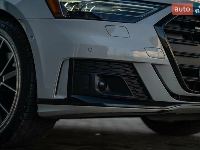 Белый Ауди А8, объемом двигателя 3 л и пробегом 93 тыс. км за 57500 $, фото 13 на Automoto.ua