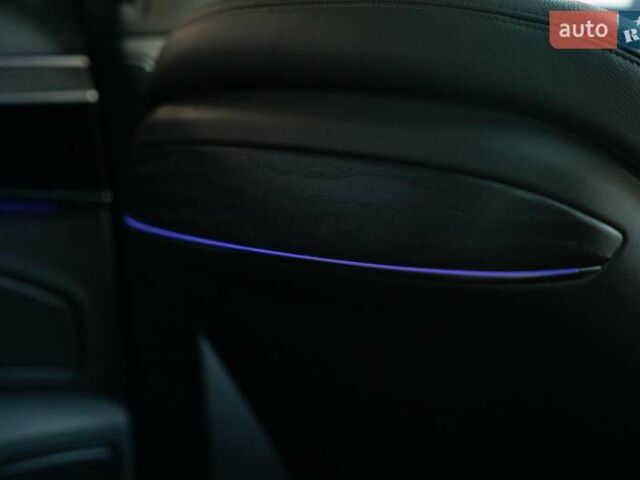 Белый Ауди А8, объемом двигателя 3 л и пробегом 93 тыс. км за 57500 $, фото 69 на Automoto.ua