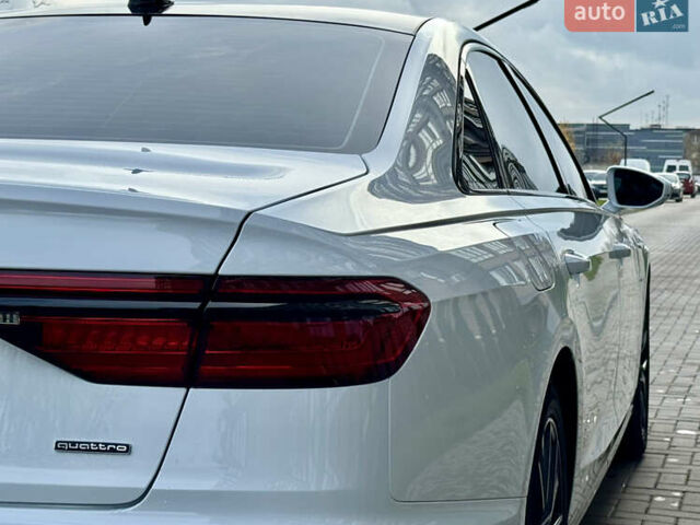 Белый Ауди А8, объемом двигателя 3 л и пробегом 92 тыс. км за 43000 $, фото 24 на Automoto.ua