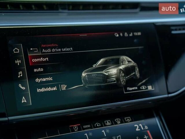 Белый Ауди А8, объемом двигателя 3 л и пробегом 93 тыс. км за 57500 $, фото 41 на Automoto.ua