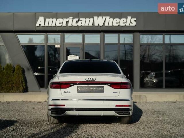 Белый Ауди А8, объемом двигателя 3 л и пробегом 93 тыс. км за 57500 $, фото 5 на Automoto.ua