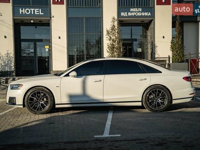 Белый Ауди А8, объемом двигателя 3 л и пробегом 93 тыс. км за 57500 $, фото 3 на Automoto.ua