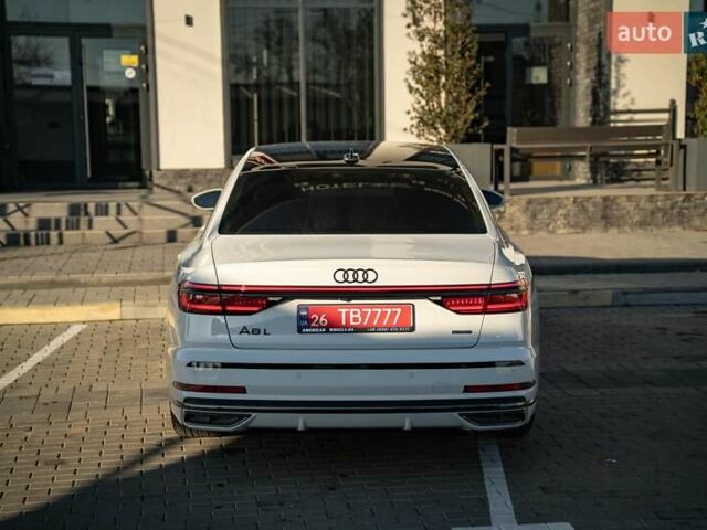 Белый Ауди А8, объемом двигателя 3 л и пробегом 93 тыс. км за 57500 $, фото 5 на Automoto.ua