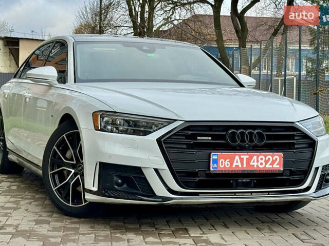 Белый Ауди А8, объемом двигателя 3 л и пробегом 92 тыс. км за 43000 $, фото 32 на Automoto.ua