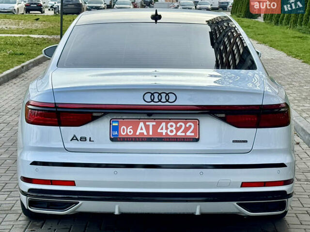 Белый Ауди А8, объемом двигателя 3 л и пробегом 92 тыс. км за 43000 $, фото 19 на Automoto.ua