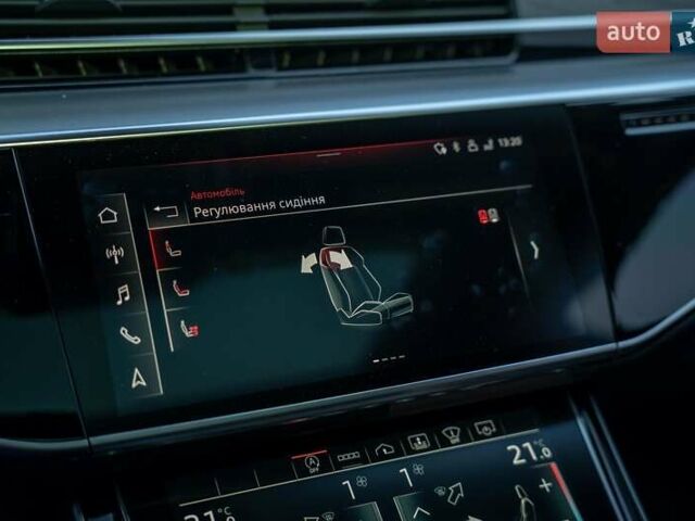 Белый Ауди А8, объемом двигателя 3 л и пробегом 93 тыс. км за 57500 $, фото 38 на Automoto.ua