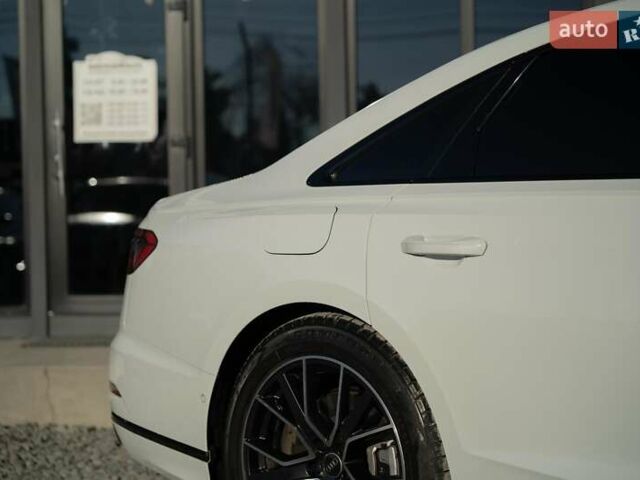 Белый Ауди А8, объемом двигателя 3 л и пробегом 93 тыс. км за 57500 $, фото 8 на Automoto.ua