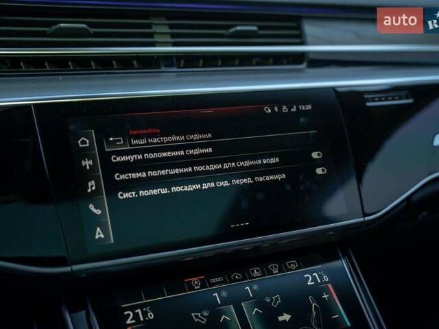 Белый Ауди А8, объемом двигателя 3 л и пробегом 93 тыс. км за 57500 $, фото 43 на Automoto.ua