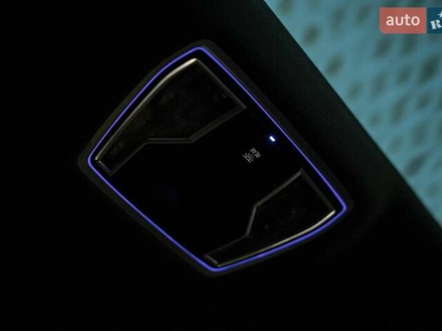 Белый Ауди А8, объемом двигателя 3 л и пробегом 93 тыс. км за 57500 $, фото 67 на Automoto.ua