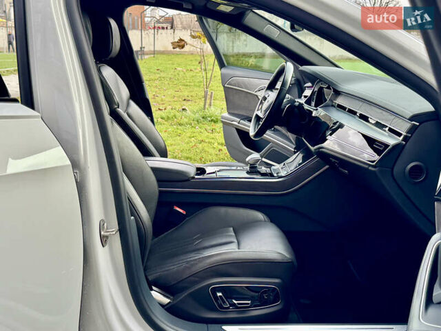 Белый Ауди А8, объемом двигателя 3 л и пробегом 92 тыс. км за 43000 $, фото 44 на Automoto.ua