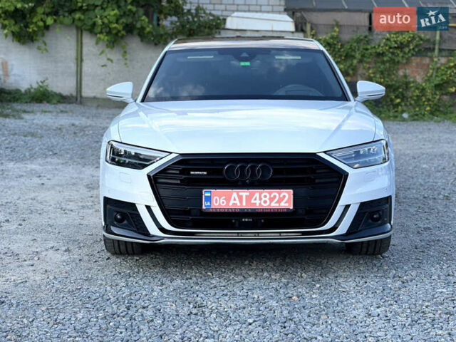 Білий Ауді A8, об'ємом двигуна 3 л та пробігом 92 тис. км за 49900 $, фото 2 на Automoto.ua