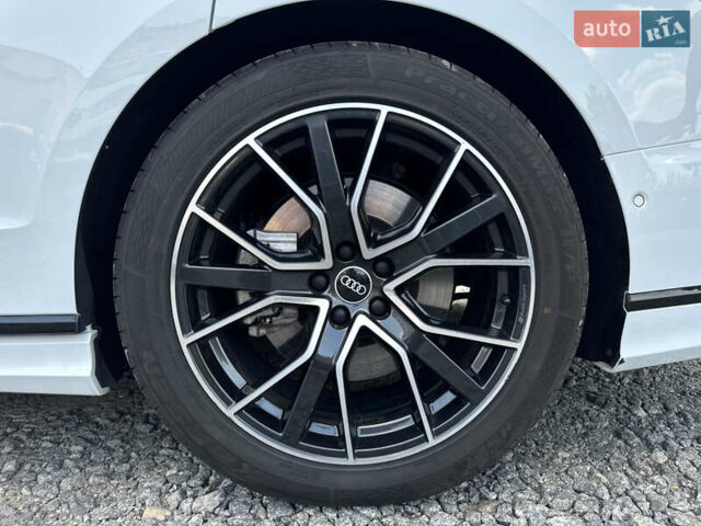 Білий Ауді A8, об'ємом двигуна 3 л та пробігом 92 тис. км за 49900 $, фото 27 на Automoto.ua