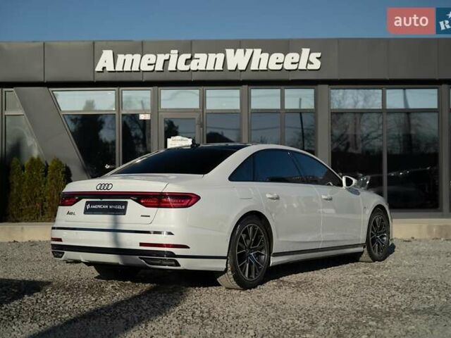 Белый Ауди А8, объемом двигателя 3 л и пробегом 93 тыс. км за 57500 $, фото 4 на Automoto.ua