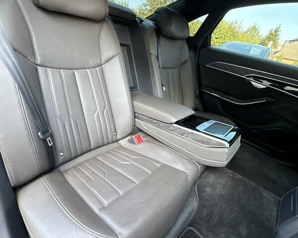 Білий Ауді A8, об'ємом двигуна 3 л та пробігом 92 тис. км за 49900 $, фото 18 на Automoto.ua
