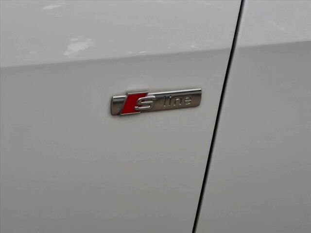 Белый Ауди А8, объемом двигателя 3 л и пробегом 19 тыс. км за 42500 $, фото 20 на Automoto.ua