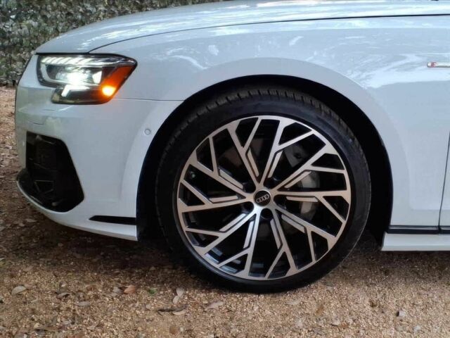 Белый Ауди А8, объемом двигателя 3 л и пробегом 19 тыс. км за 42500 $, фото 21 на Automoto.ua