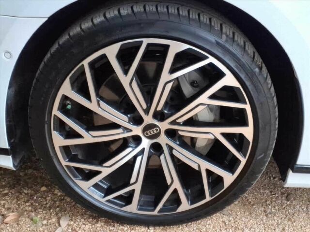 Белый Ауди А8, объемом двигателя 3 л и пробегом 19 тыс. км за 42500 $, фото 22 на Automoto.ua