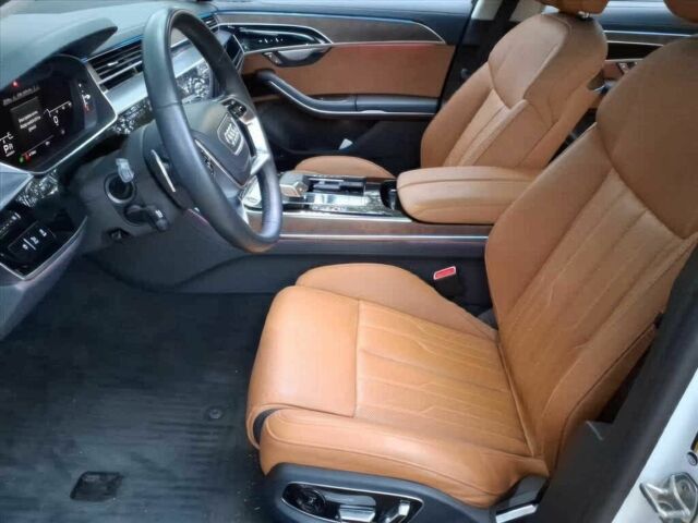 Белый Ауди А8, объемом двигателя 3 л и пробегом 19 тыс. км за 42500 $, фото 10 на Automoto.ua