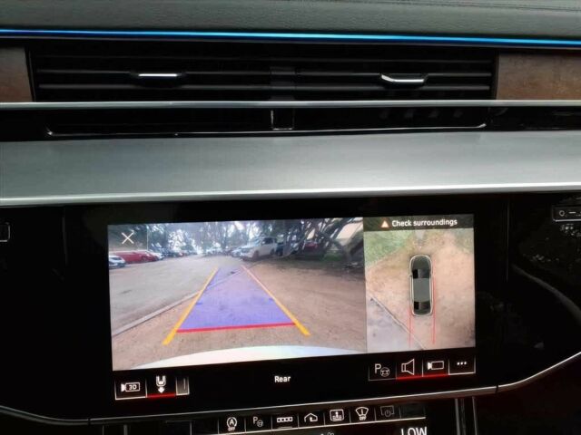 Белый Ауди А8, объемом двигателя 3 л и пробегом 19 тыс. км за 42500 $, фото 12 на Automoto.ua