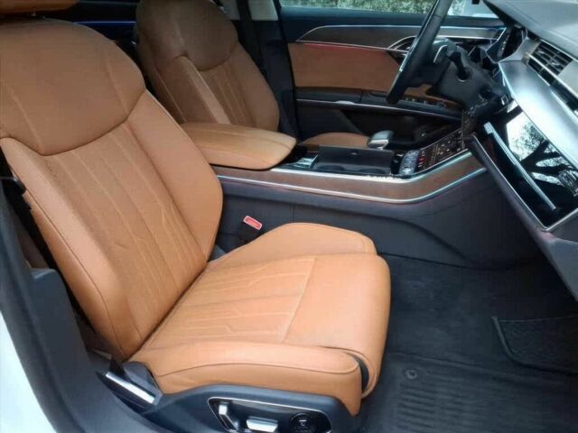 Белый Ауди А8, объемом двигателя 3 л и пробегом 19 тыс. км за 42500 $, фото 11 на Automoto.ua