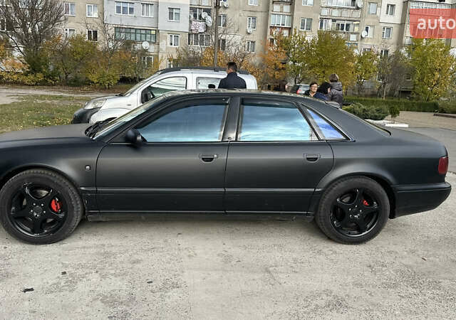 Ауди А8 1995 в Славуте на Automoto.ua Черный Ауди А8, объемом двигателя 4.2 л и пробегом 527 тыс. км за 3999 $, фото 11 на Automoto.ua
