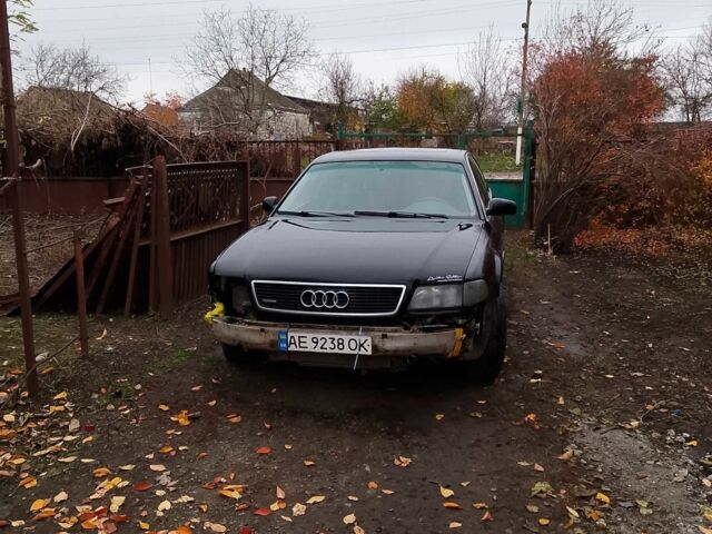 Чорний Ауді A8, об'ємом двигуна 4.2 л та пробігом 325 тис. км за 1191 $, фото 1 на Automoto.ua