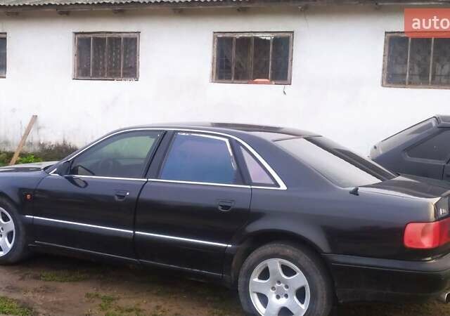 Чорний Ауді A8, об'ємом двигуна 2.5 л та пробігом 370 тис. км за 3600 $, фото 2 на Automoto.ua