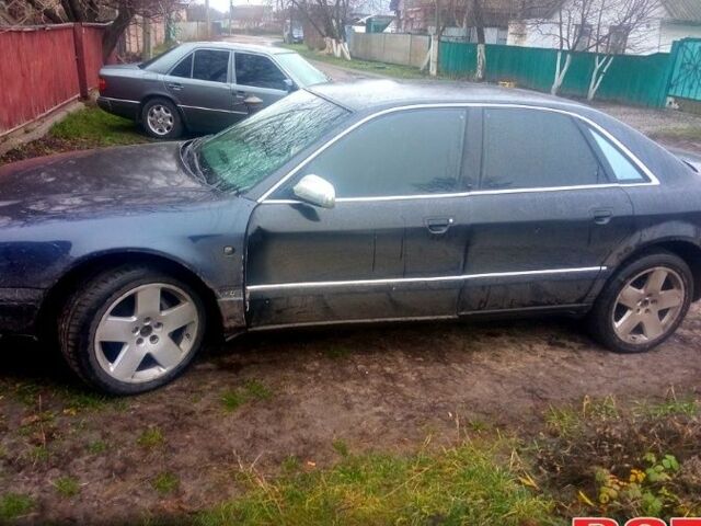 Черный Ауди А8, объемом двигателя 0 л и пробегом 350 тыс. км за 2600 $, фото 1 на Automoto.ua