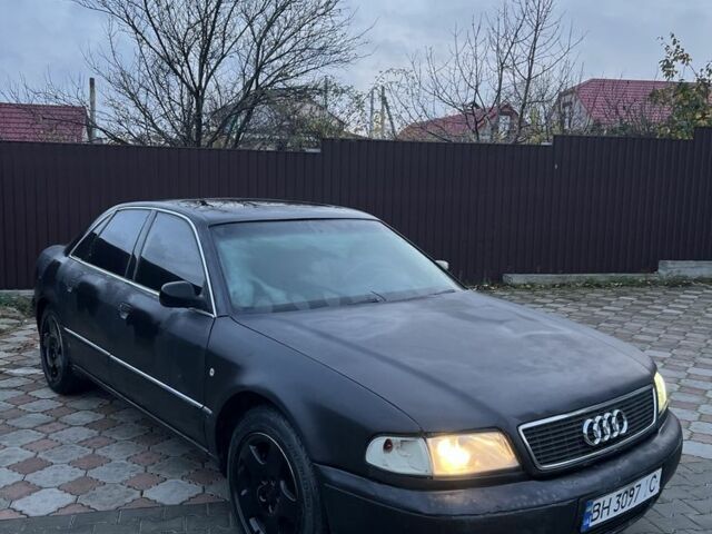Чорний Ауді A8, об'ємом двигуна 2.8 л та пробігом 250 тис. км за 2500 $, фото 1 на Automoto.ua