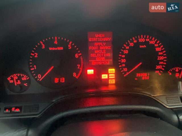 Чорний Ауді A8, об'ємом двигуна 3.7 л та пробігом 393 тис. км за 4500 $, фото 5 на Automoto.ua