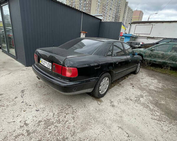 Черный Ауди А8, объемом двигателя 3.7 л и пробегом 900 тыс. км за 2600 $, фото 3 на Automoto.ua