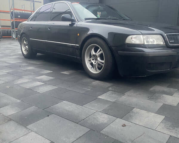 Чорний Ауді A8, об'ємом двигуна 3.7 л та пробігом 393 тис. км за 4500 $, фото 3 на Automoto.ua