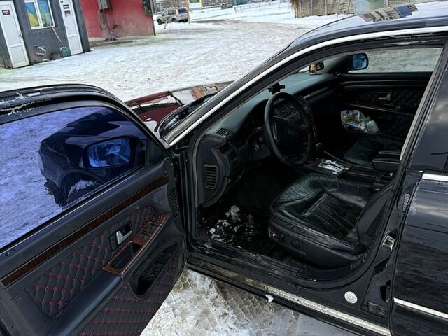 Черный Ауди А8, объемом двигателя 3.7 л и пробегом 0 тыс. км за 3600 $, фото 7 на Automoto.ua