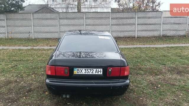 Чорний Ауді A8, об'ємом двигуна 2.5 л та пробігом 370 тис. км за 2856 $, фото 8 на Automoto.ua