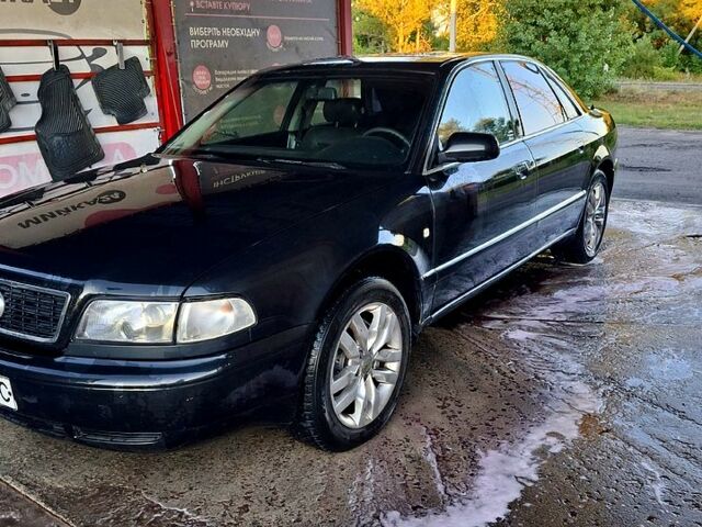 Черный Ауди А8, объемом двигателя 4.2 л и пробегом 0 тыс. км за 4000 $, фото 3 на Automoto.ua
