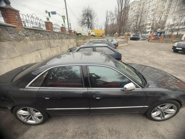 Чорний Ауді A8, об'ємом двигуна 4.2 л та пробігом 400 тис. км за 5000 $, фото 4 на Automoto.ua