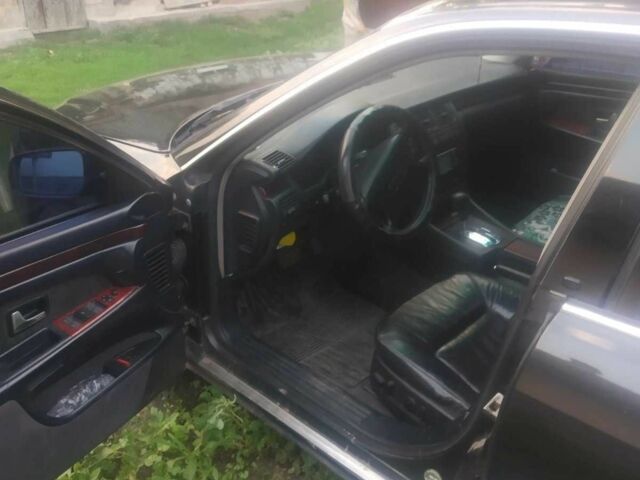 Чорний Ауді A8, об'ємом двигуна 4.2 л та пробігом 425 тис. км за 3500 $, фото 6 на Automoto.ua