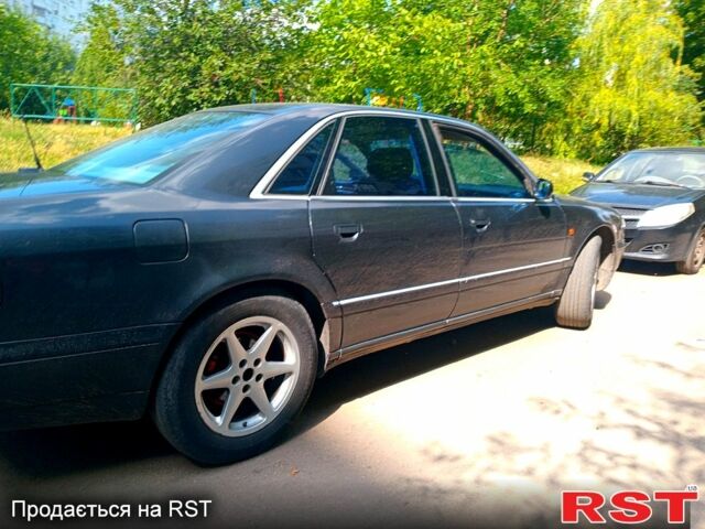 Черный Ауди А8, объемом двигателя 2.8 л и пробегом 412 тыс. км за 3300 $, фото 3 на Automoto.ua