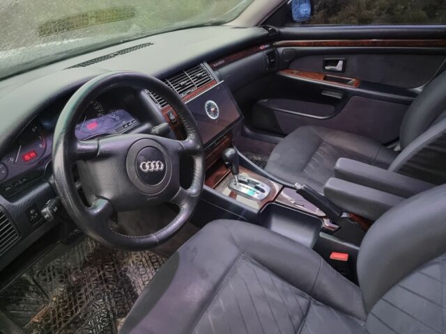 Чорний Ауді A8, об'ємом двигуна 2.8 л та пробігом 300 тис. км за 3600 $, фото 3 на Automoto.ua