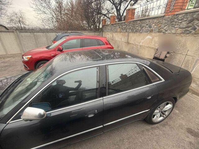 Чорний Ауді A8, об'ємом двигуна 4.2 л та пробігом 400 тис. км за 5000 $, фото 2 на Automoto.ua