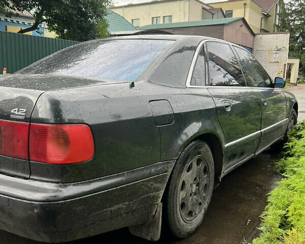 Черный Ауди А8, объемом двигателя 4.2 л и пробегом 400 тыс. км за 1950 $, фото 3 на Automoto.ua