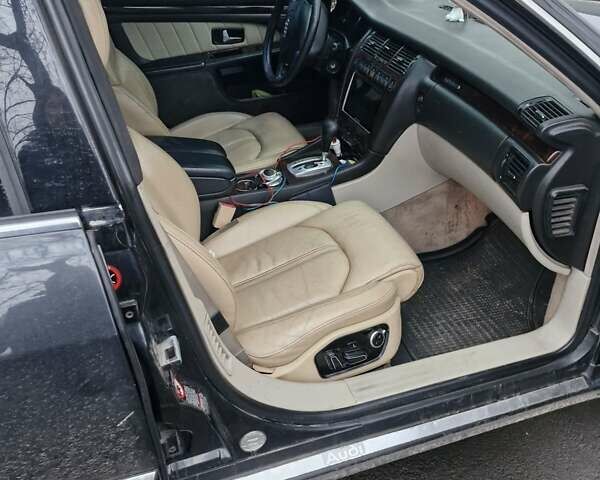 Чорний Ауді A8, об'ємом двигуна 0 л та пробігом 370 тис. км за 6000 $, фото 1 на Automoto.ua