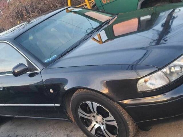 Чорний Ауді A8, об'ємом двигуна 4.2 л та пробігом 245 тис. км за 5400 $, фото 1 на Automoto.ua