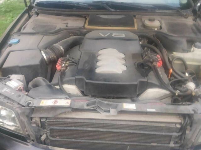 Чорний Ауді A8, об'ємом двигуна 4.2 л та пробігом 425 тис. км за 3500 $, фото 2 на Automoto.ua