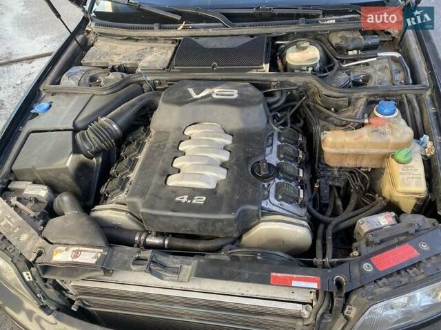 Чорний Ауді A8, об'ємом двигуна 4.2 л та пробігом 459 тис. км за 2300 $, фото 6 на Automoto.ua